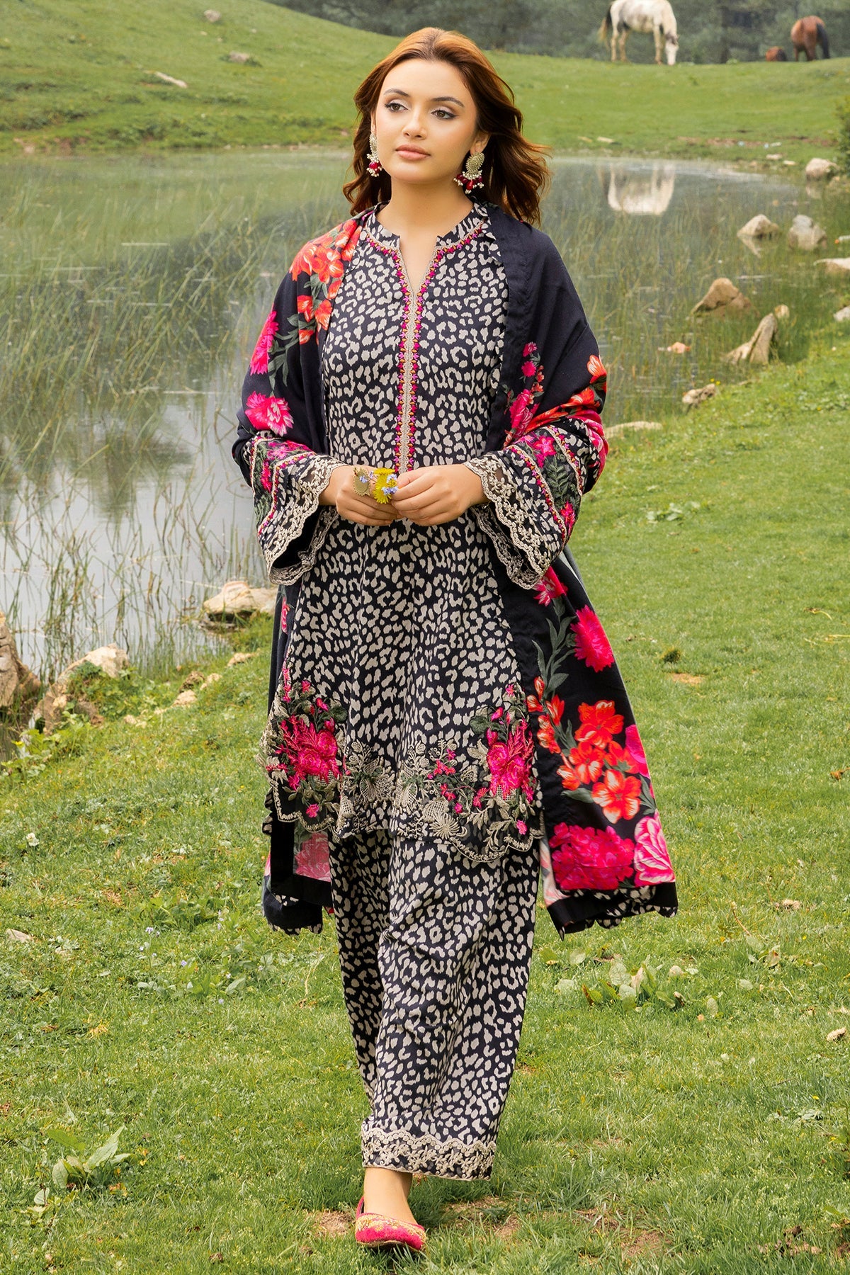 charizma unstitched dress sale with price winter 3-Pc Charizma Unstitched Premium Embroidered Lawn With Chiffon Dupatta RM23-01