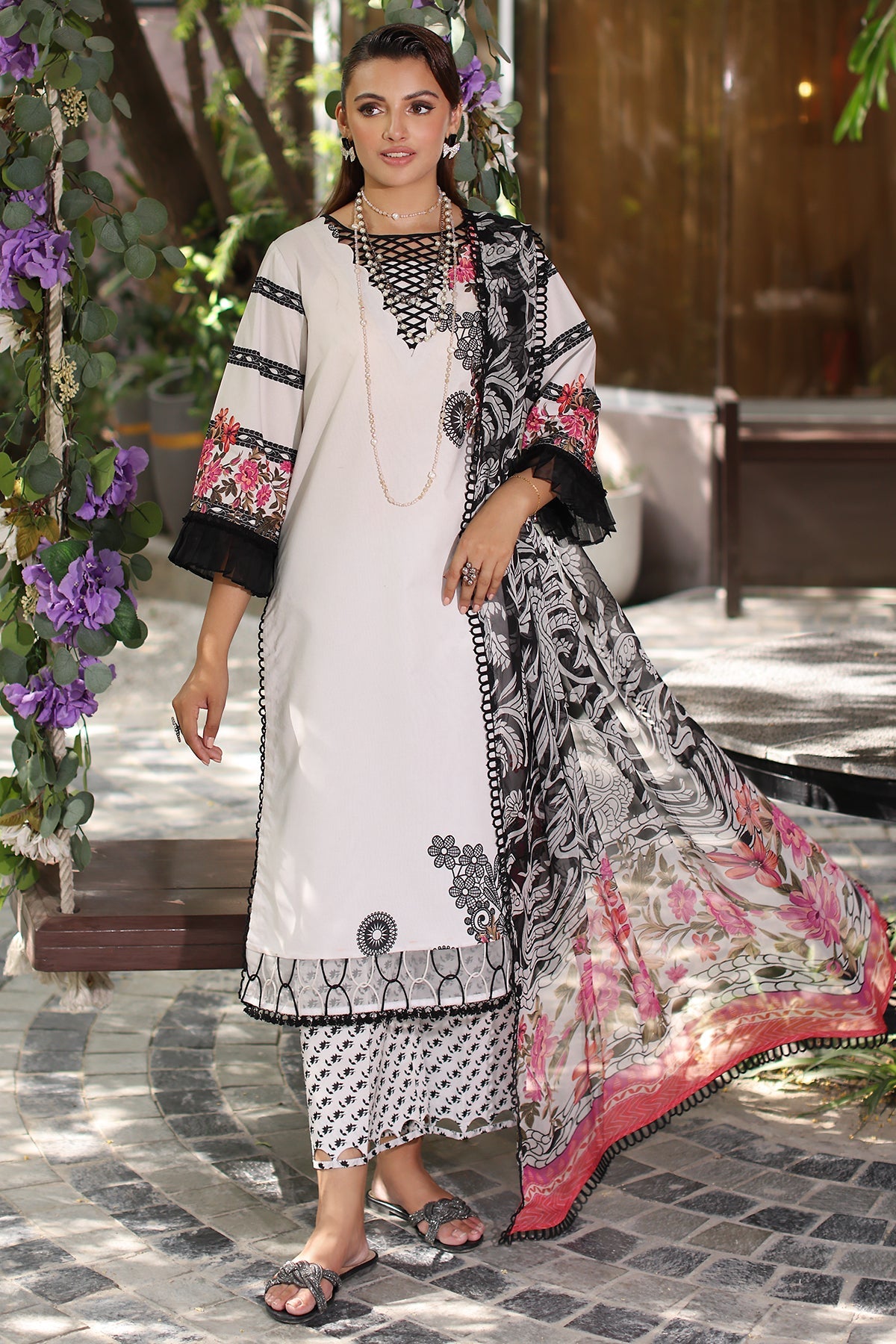 CP5-05 | 3Pc Unstitched Suit Printed Lawn Collection Vol-01 C-Print By Charizma