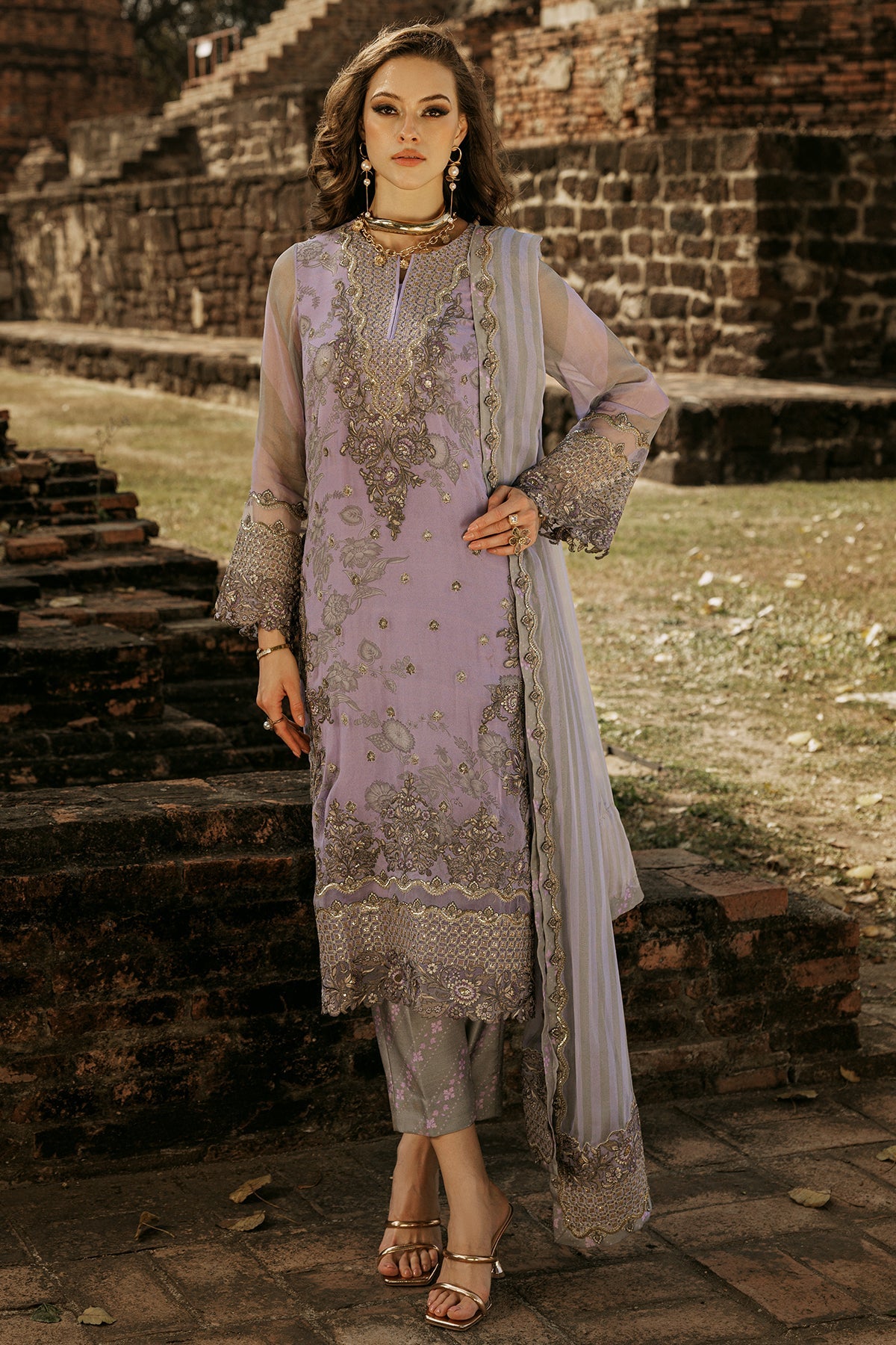 VSL25-04 | 3Pc Unstitched Suit Luxury Chiffon Collection Vasal By Charizma