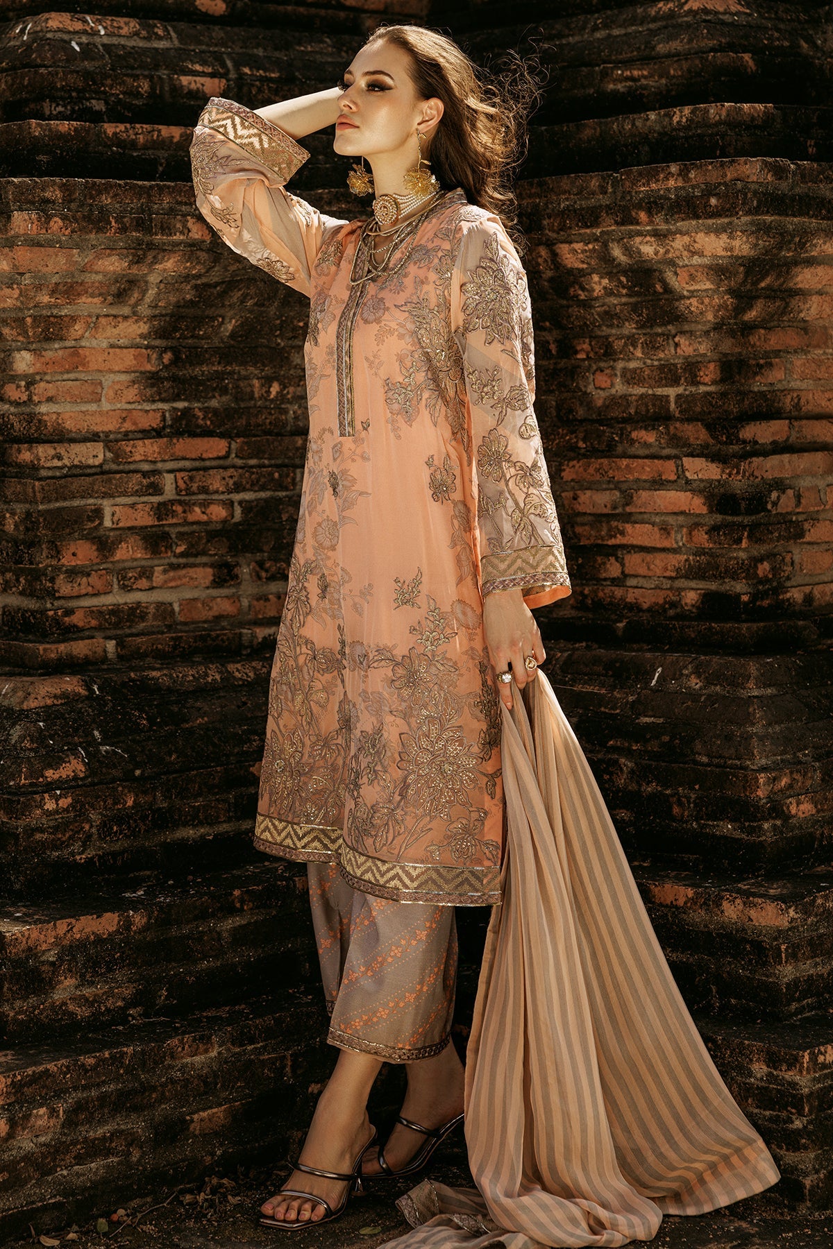 VSL25-05 | 3Pc Unstitched Suit Luxury Chiffon Collection Vasal By Charizma