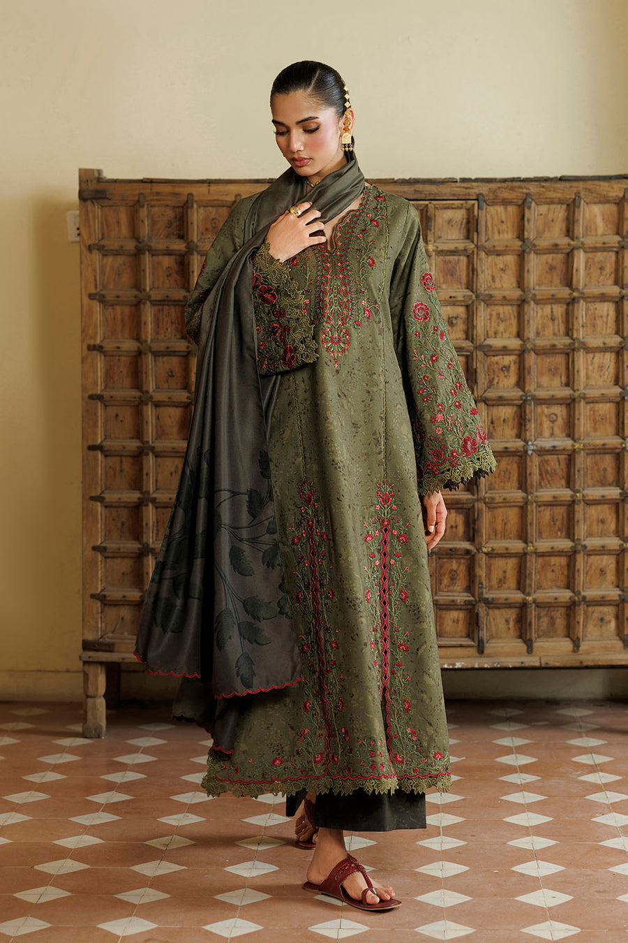 Embroidered Printed Viscose Linen By IZNIK