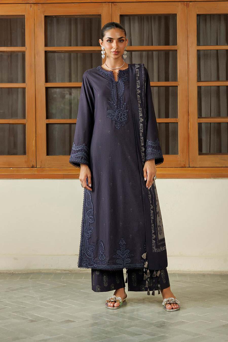 Embroidered Printed Viscose Linen By IZNIK