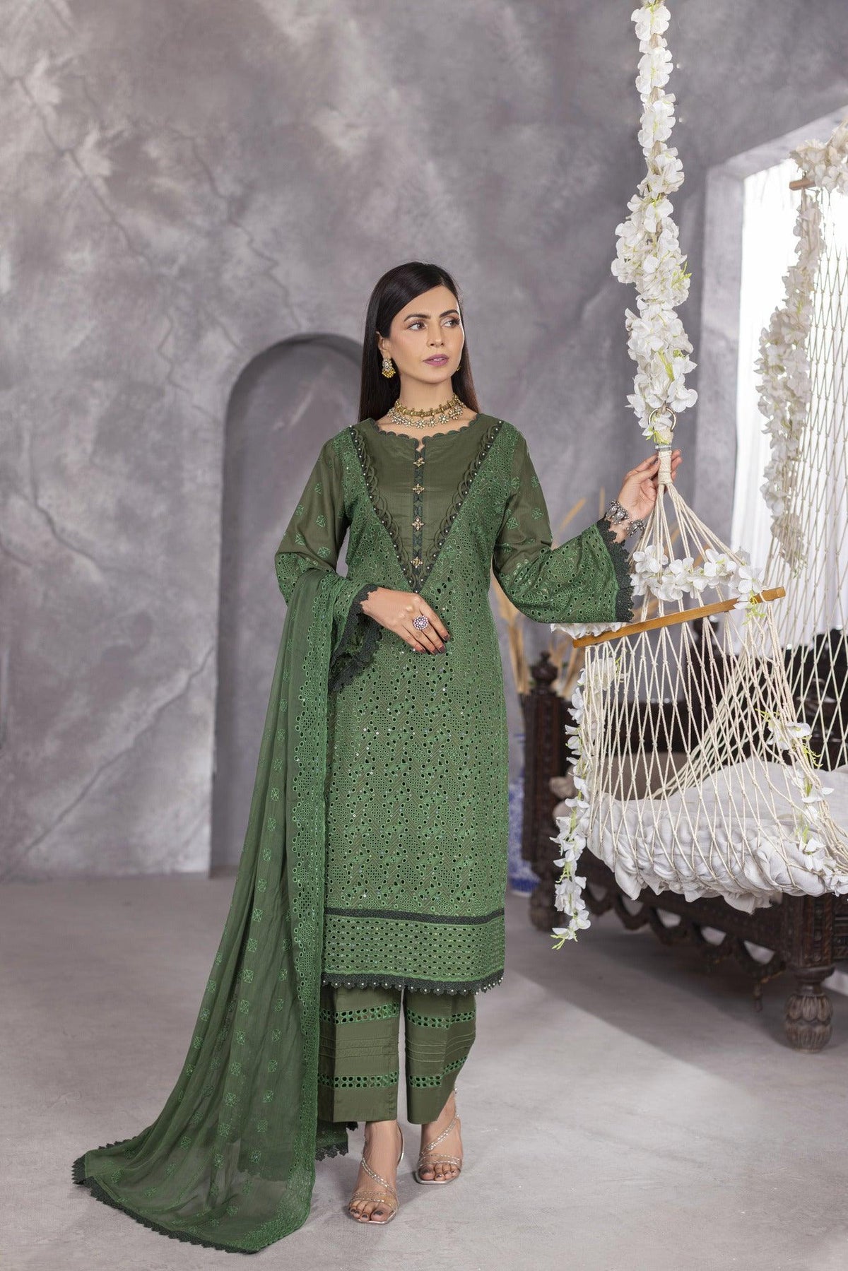 4-PC Unstitched Lawn Embroidery Sequence Shirt Crinkle Embroidered Dupatta | WL-146