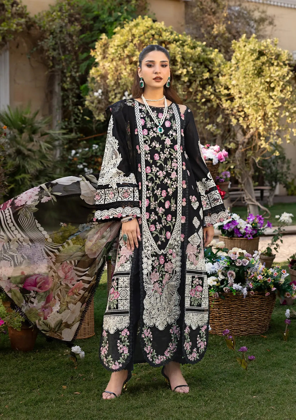 Unstitched 3-PC Embroidered Luxury Lawn By Elaf | ELM-04 MAHJABEEN