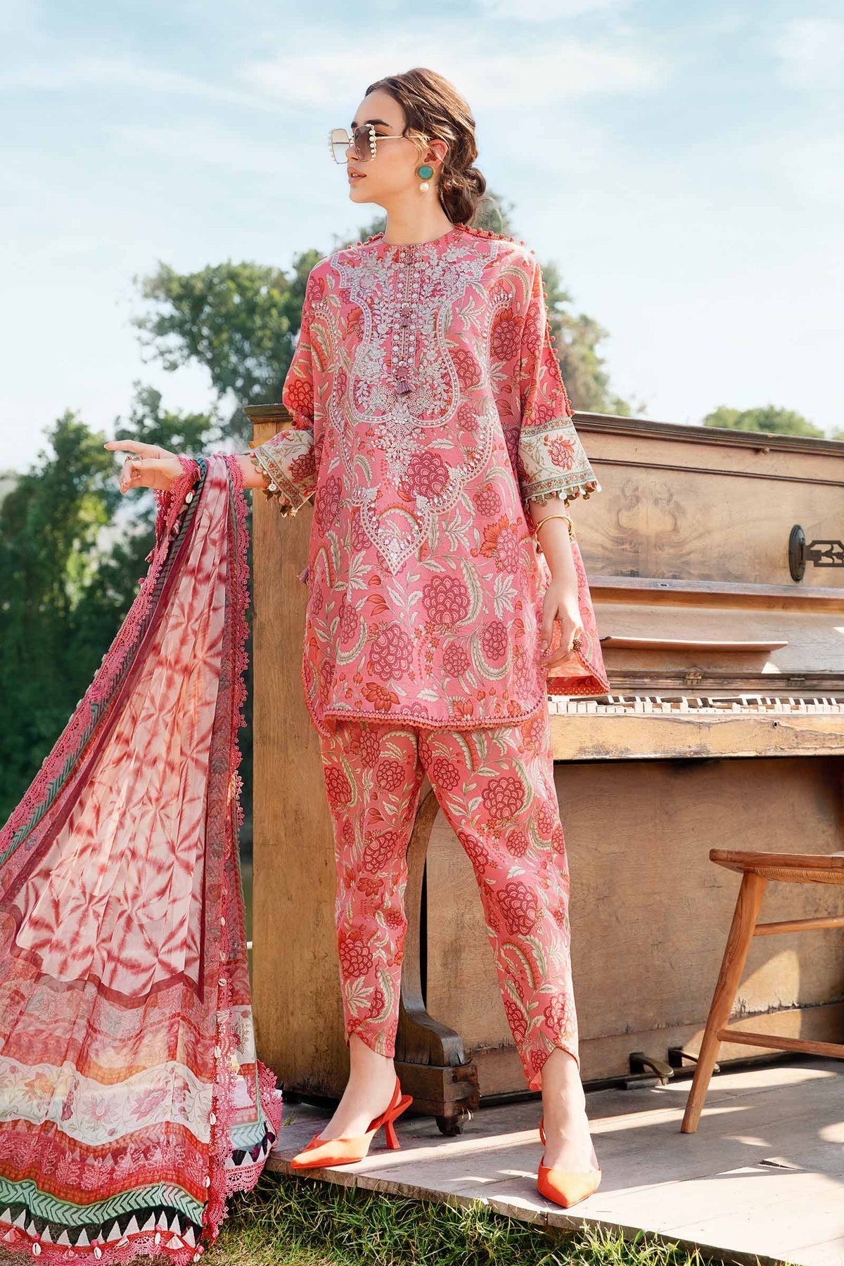 MPT-2513-A | 3Pc Unstitched Suit Printed Lawn Spring Summer 25 M Print By Maria B