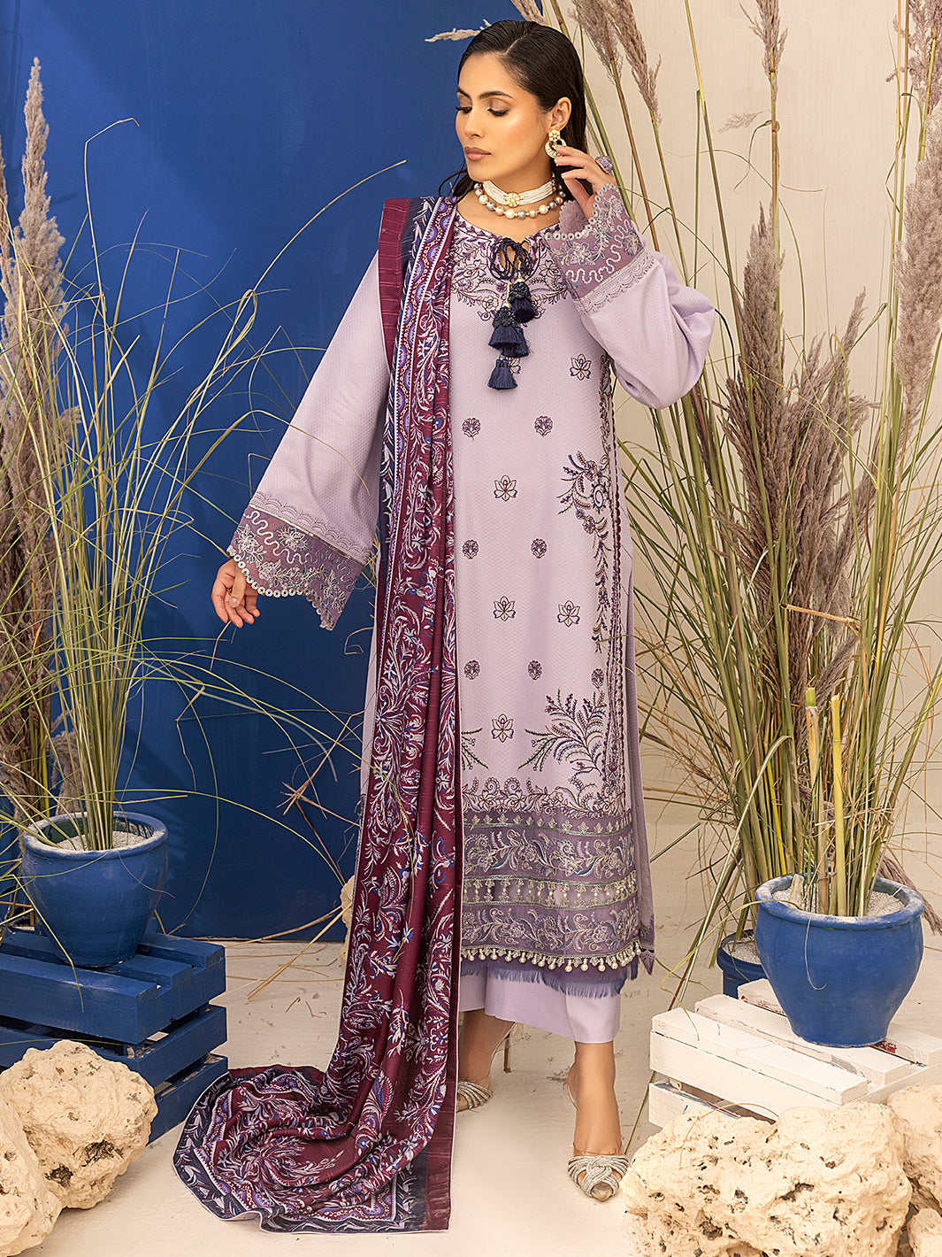 1933 - B | 3 PC - Unstitched Fasana Winter By Binilyas