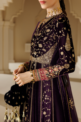 Embroidered Velvet Formal 3pcs suit By Jazmin