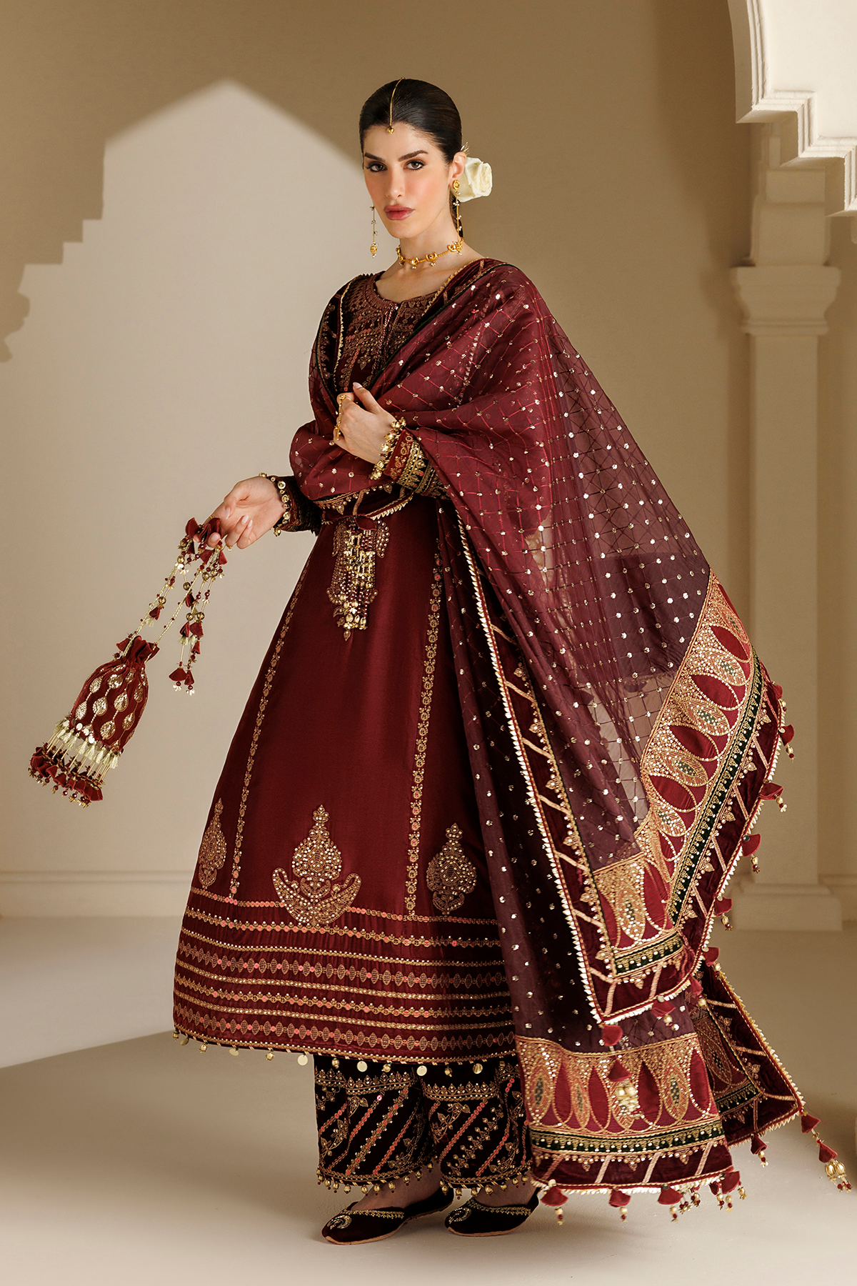 Embroidered Velvet Formal 3pcs suit By Jazmin