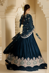Embroidered Velvet Formal 3pcs suit By Jazmin