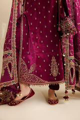 Embroidered Velvet Formal 3pcs suit By Jazmin
