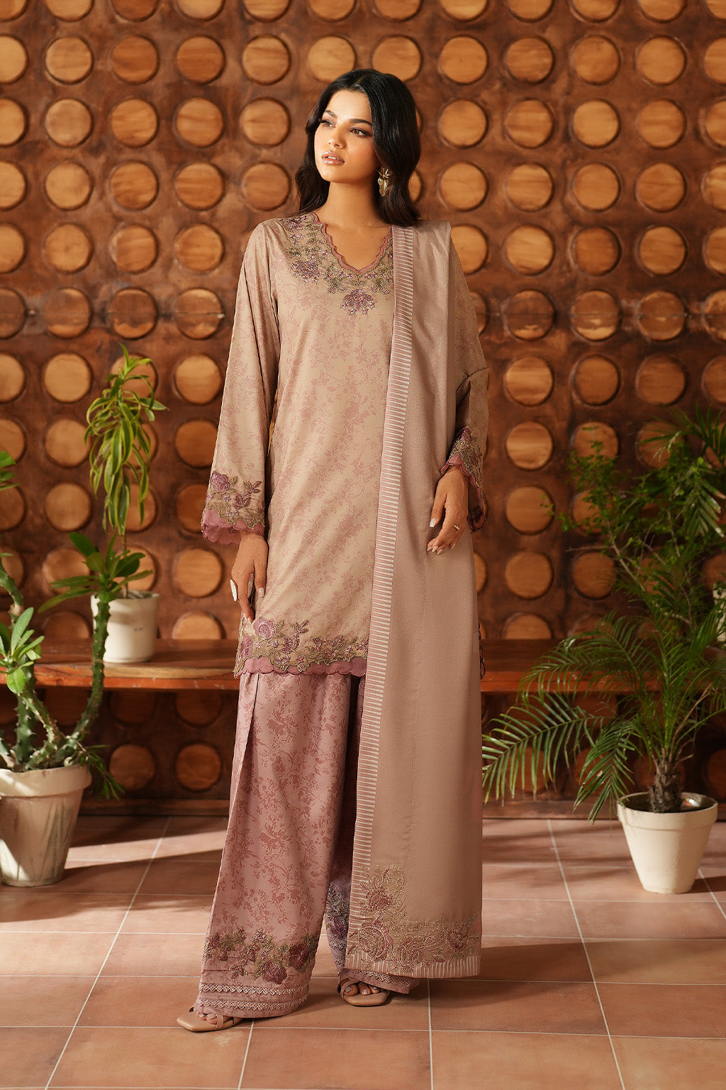 3-PC Unsititched  Embroidered Viscose Linen By Iznik | IPF-09