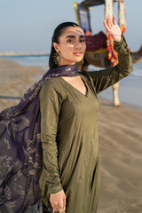 3-PC Unstitched Embroidered Lawn By Iznik | UE-375 Embroidered Lawn