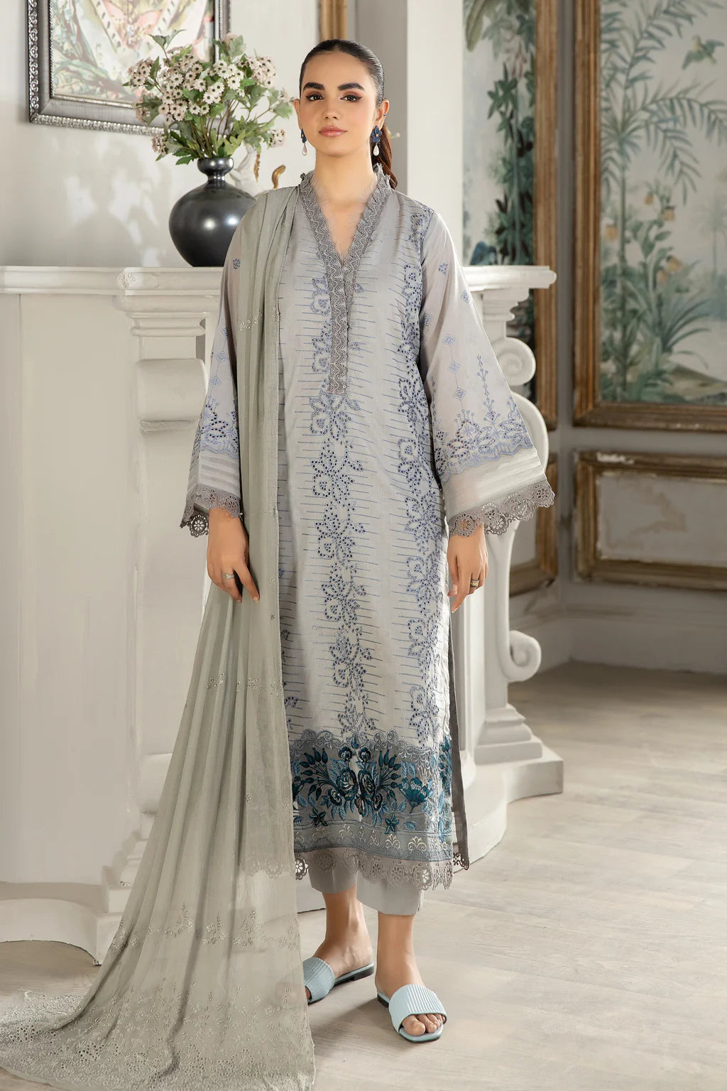 AG-527 | 4PC Unstitched Suit Embroidered Chikankari Lawn Aaghosh By Johra