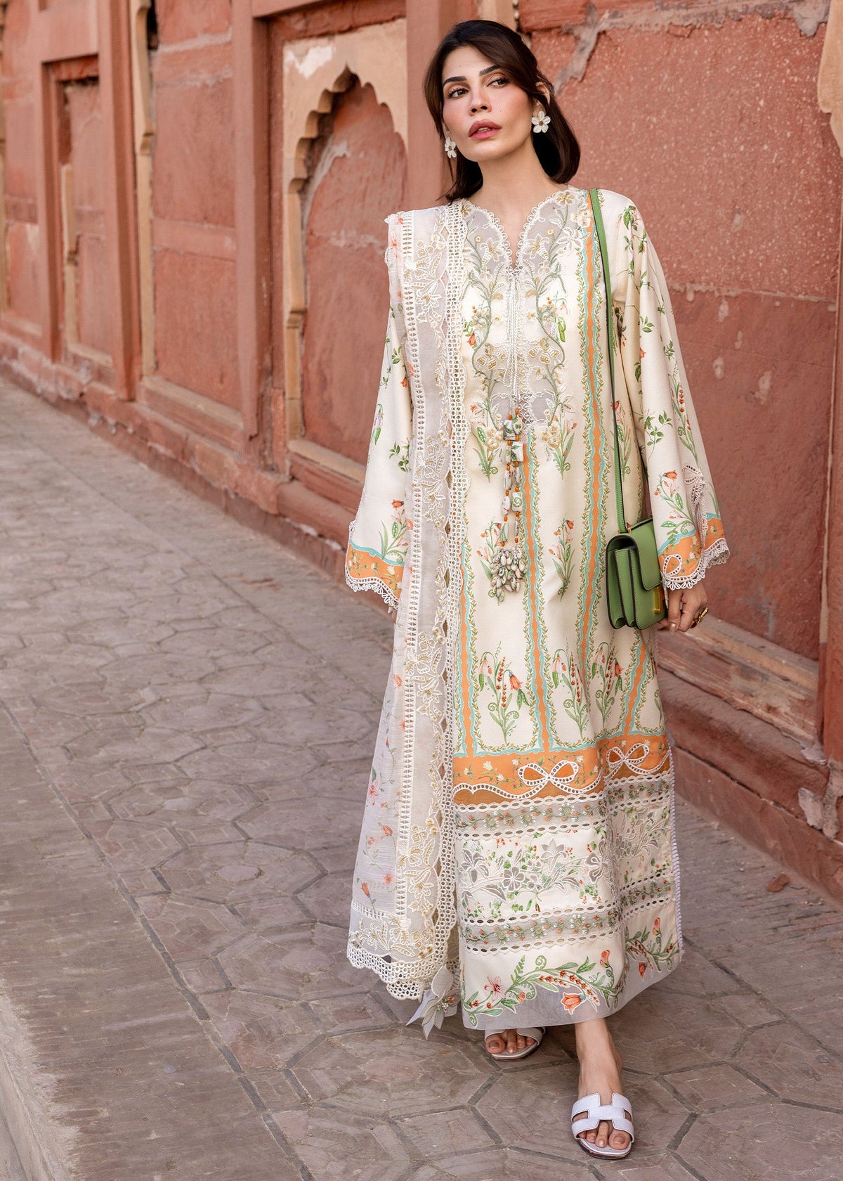 3-PC Unstitched Embroidered Lawn Flow By Crimson | D9A