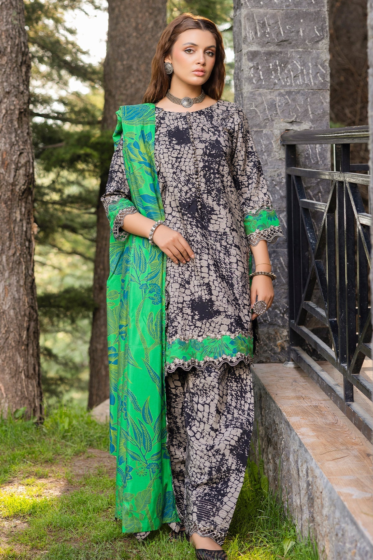 ANW4-09 | 3Pc Unstitched Suit Winter Embroidered Printed Staple Aniq By Charizma