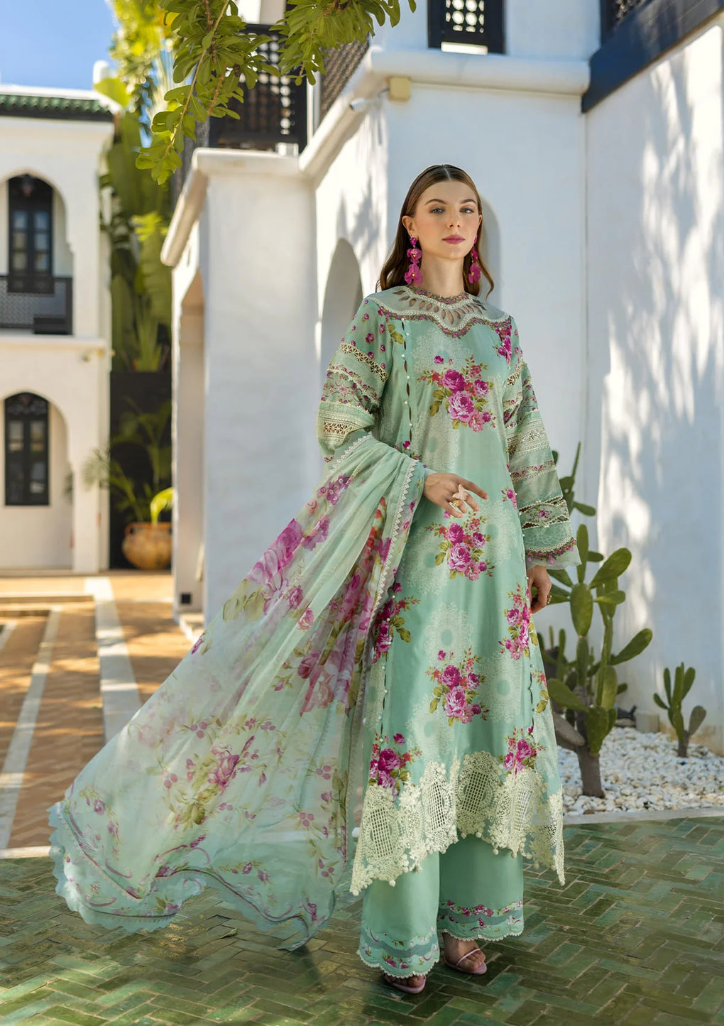 ETS-03A TURQUOISE | 3PC Unstitched Suit Embroidered Lawn Signature By Elaf Premium