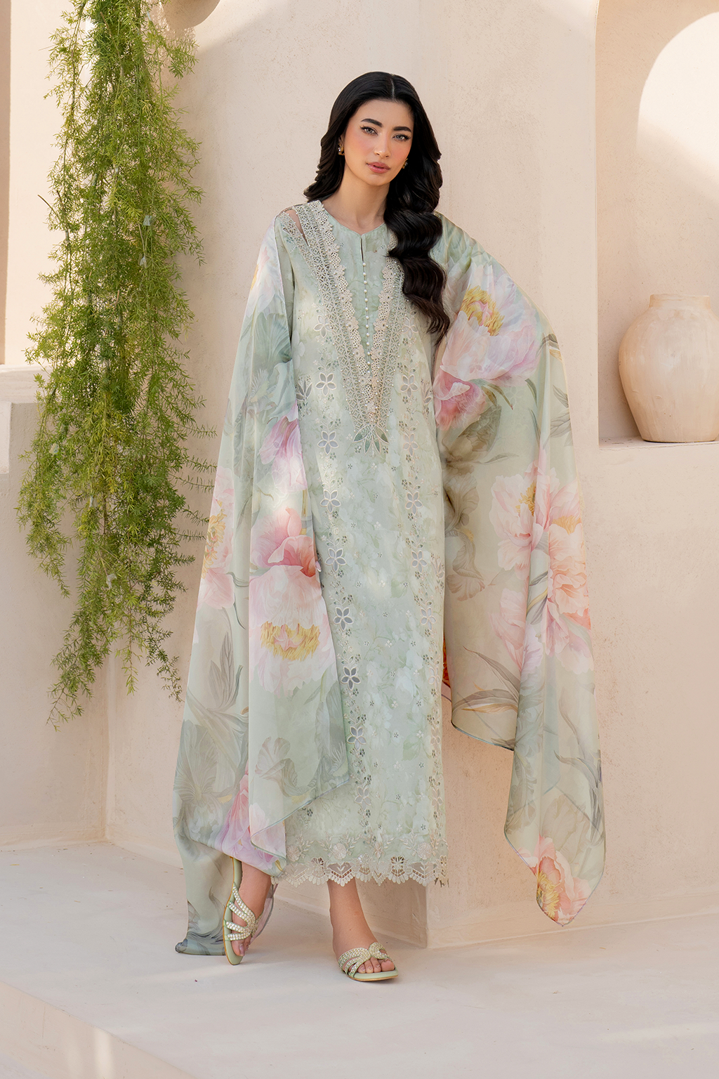 Unstitched 3-PC Embroidered Festive Lawn Eid Edit By Iznik EFL-07