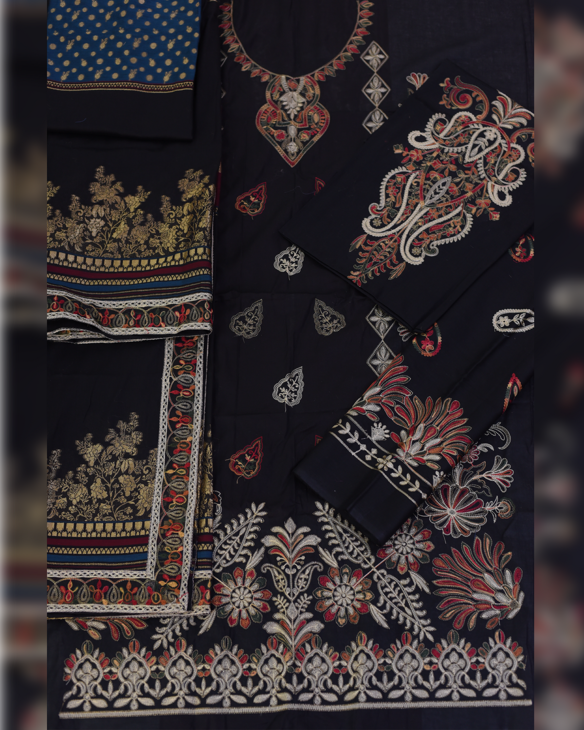 3-PC Unstitched Briza Lawn Aari work | 04
