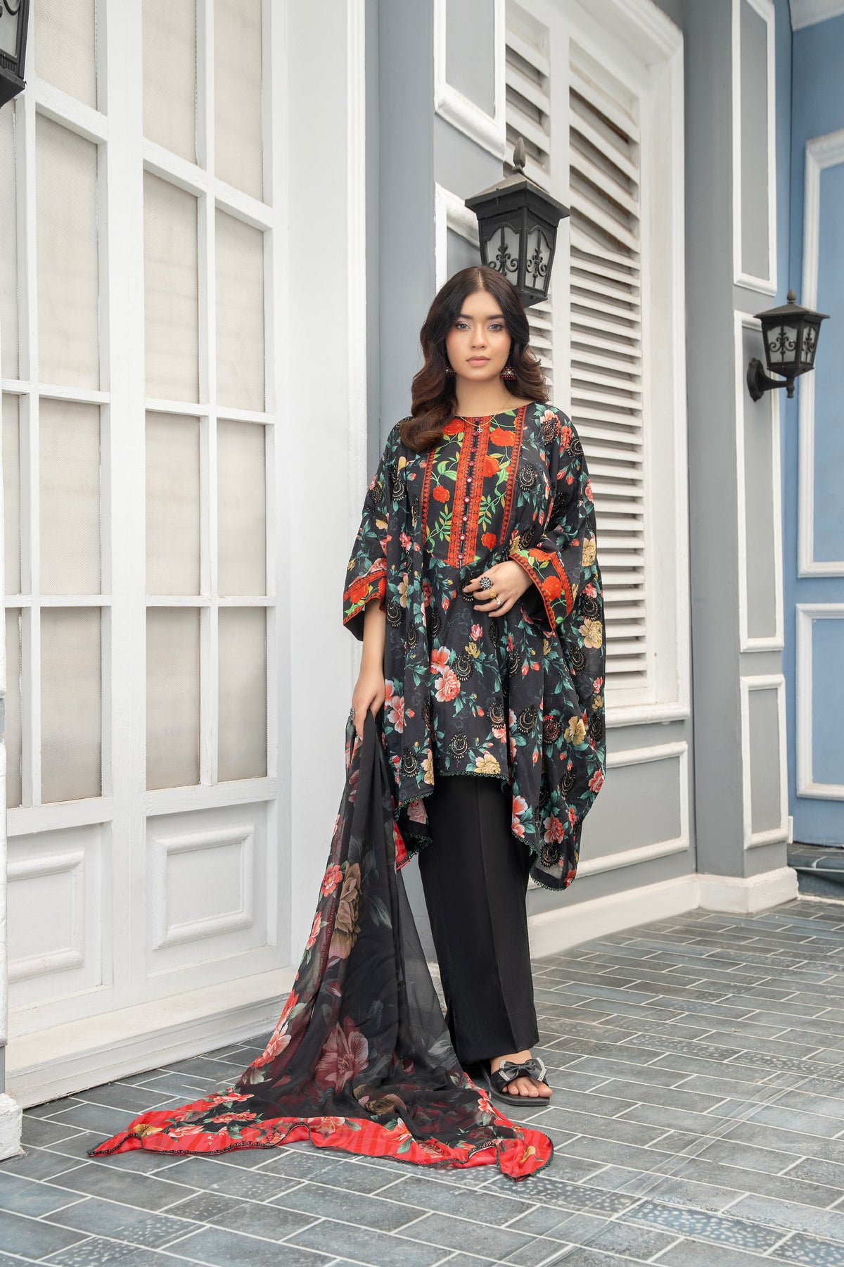 3-PC Unstitched Lawn Print Embroidered Crinkle Printed Dupatta Muskari By Wania | Wl-489