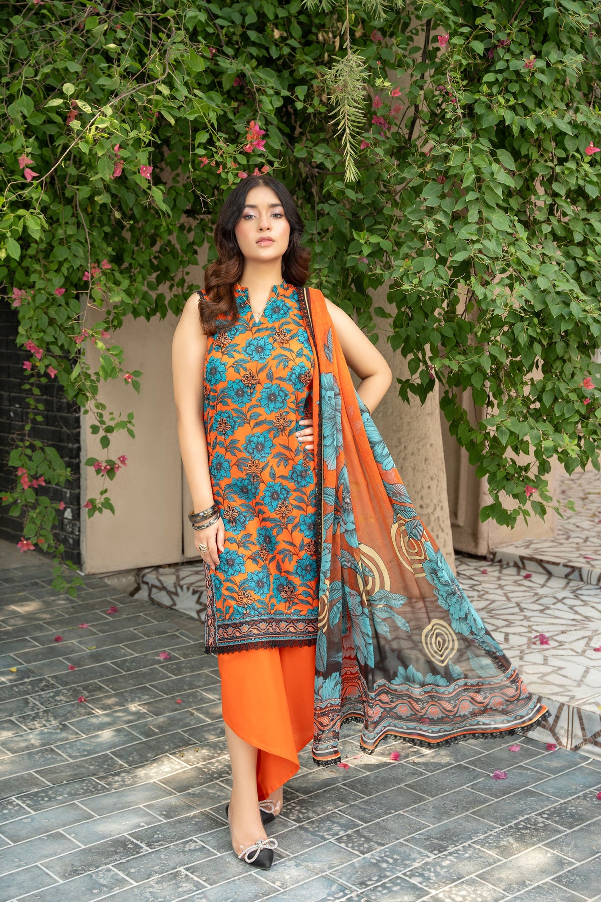 3-PC Unstitched Lawn Print Embroidered Crinkle Printed Dupatta Muskari By Wania | Wl-493