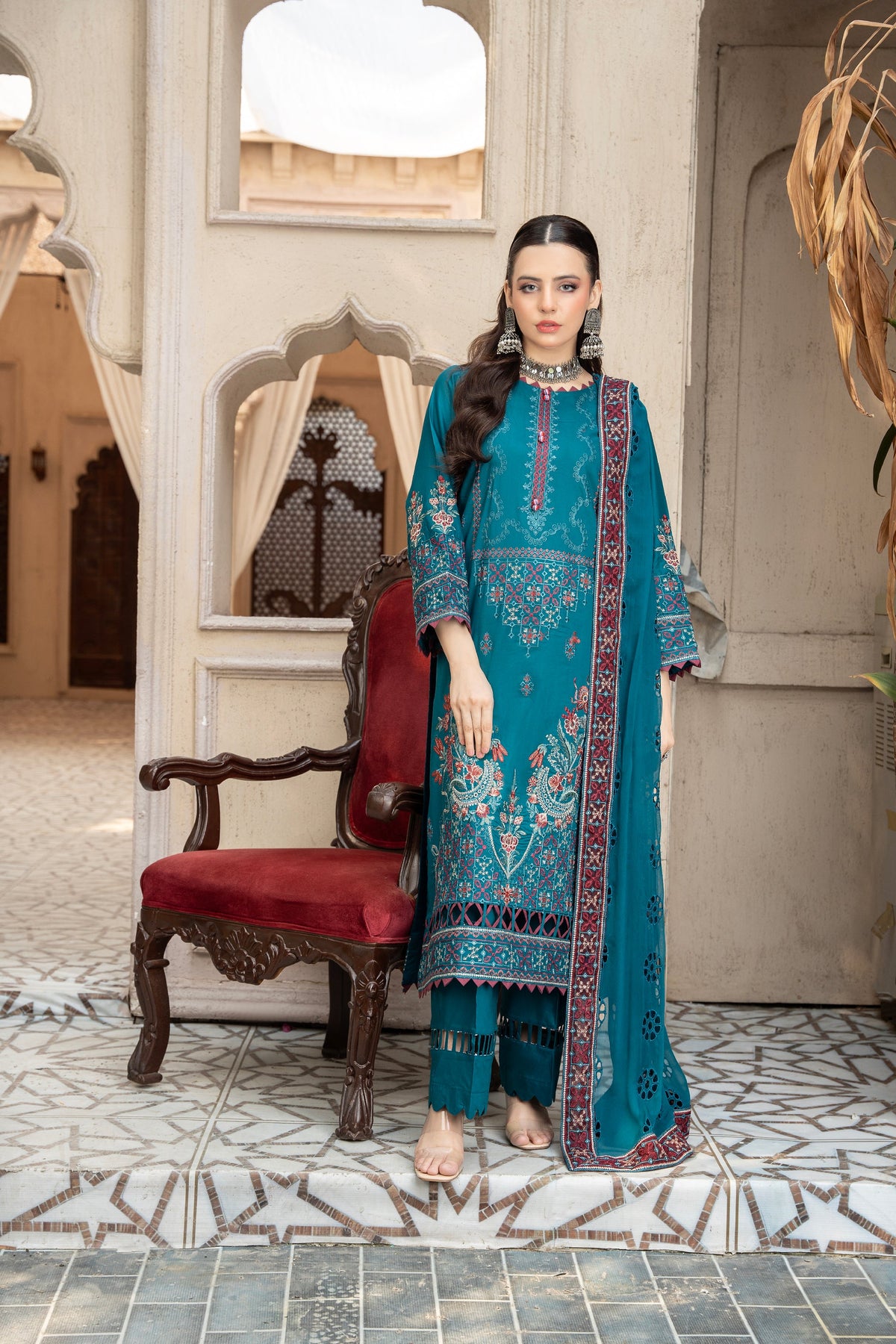 3-PC Unstitched Lawn Embroidered Shirt Crinkle Embroidered Dupatta Naqsh By Wania | WL-508