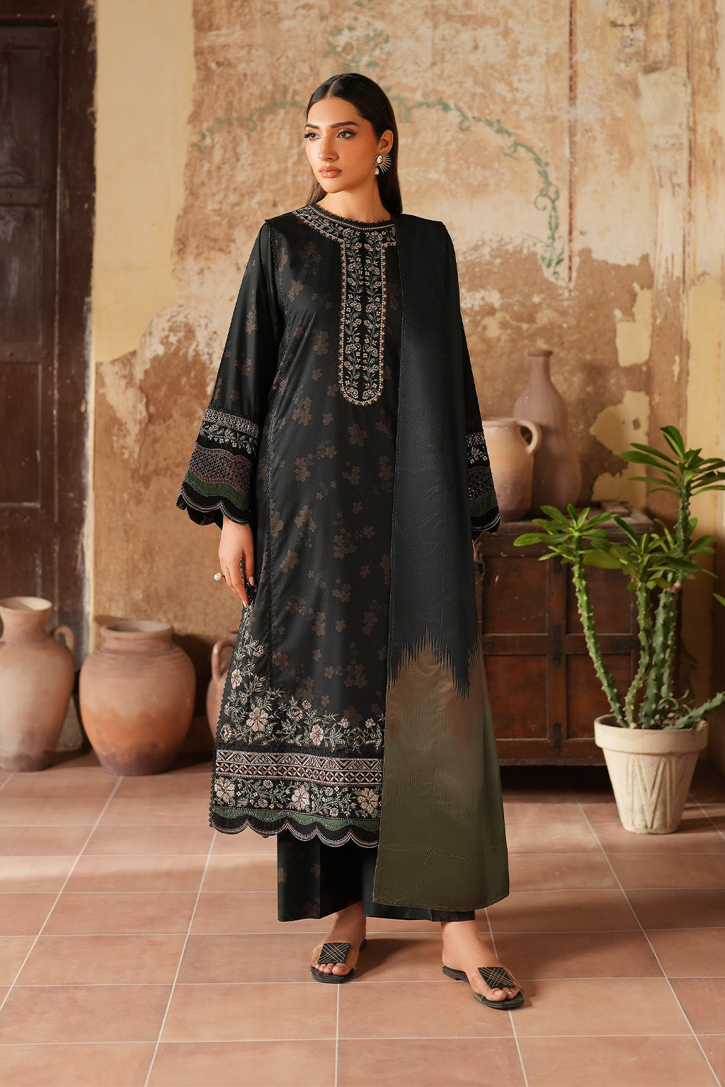 3-PC Unsititched  Embroidered Viscose Linen By Iznik | IPF-06