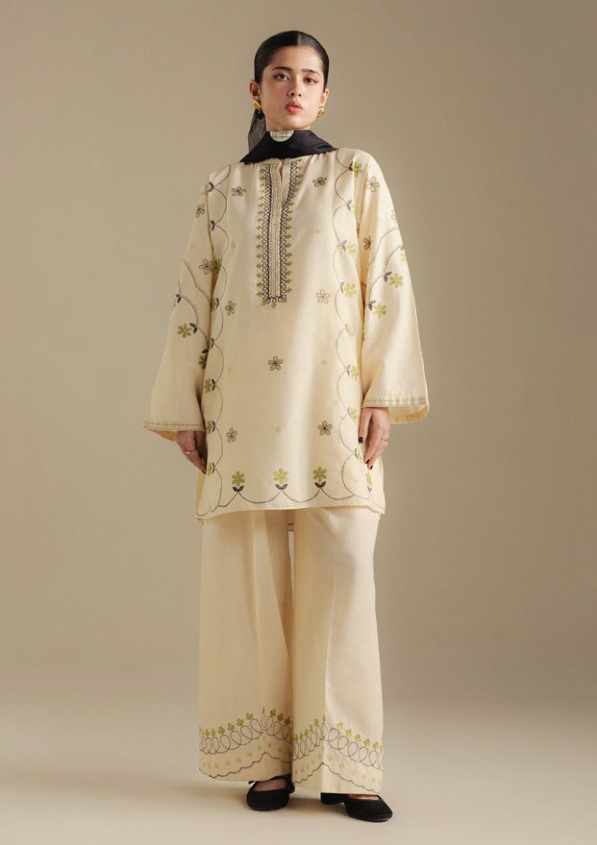 3-PC Unstitched Embroidered Plain Khaddar Coco By Zara Shahjahan | FAWN-8B