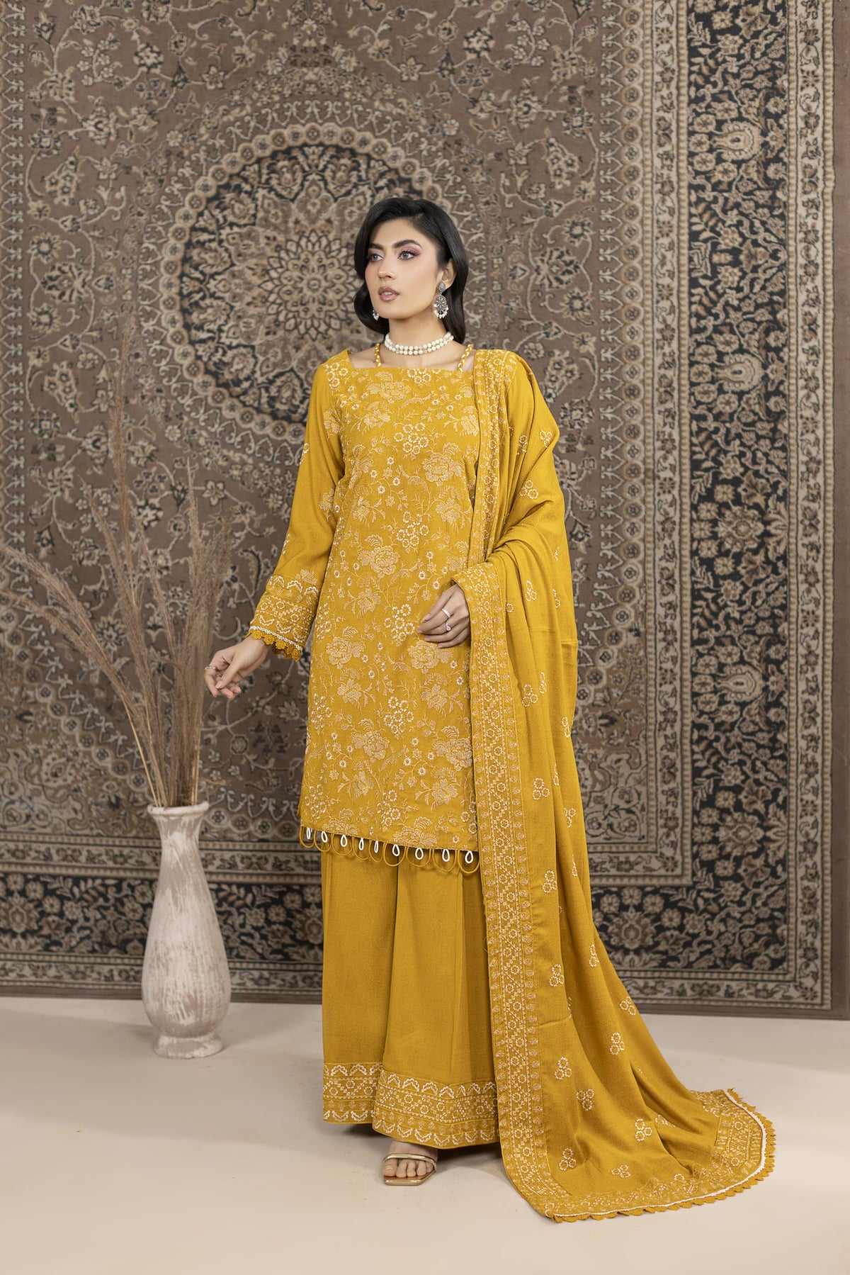 WP-604 | 3 PC Unstitched Suit Peach Embroidered Winter Collection Vol 1 Mah-E-Noor By Wania