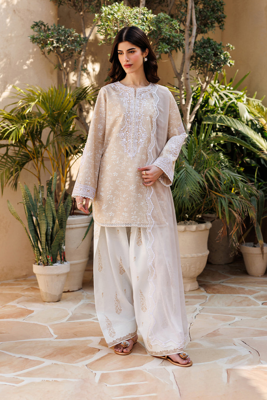 3-PC Unstitched Printed Lawn By Iznik | UE-677