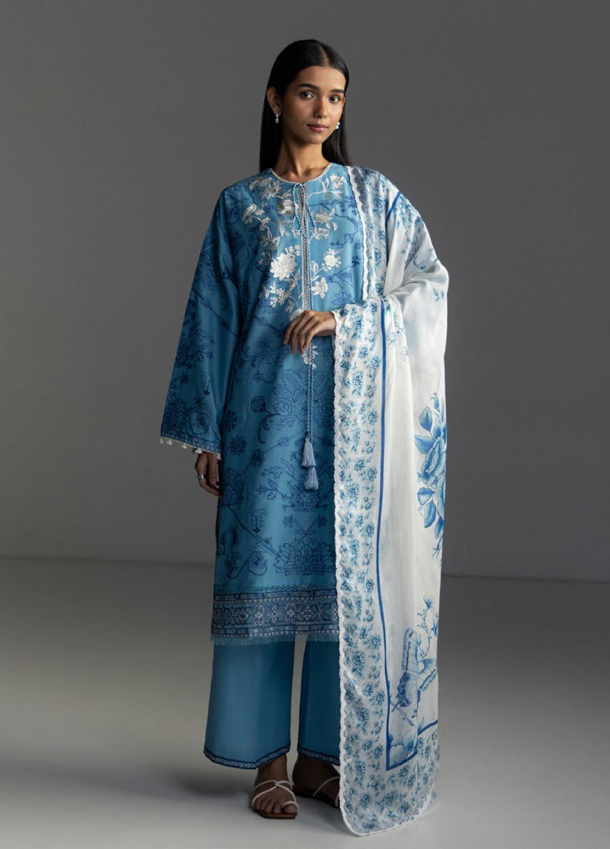 3-PC Unstitched Emroidered Lawn Coco By Zara Shahjahan | AVIONA-3A