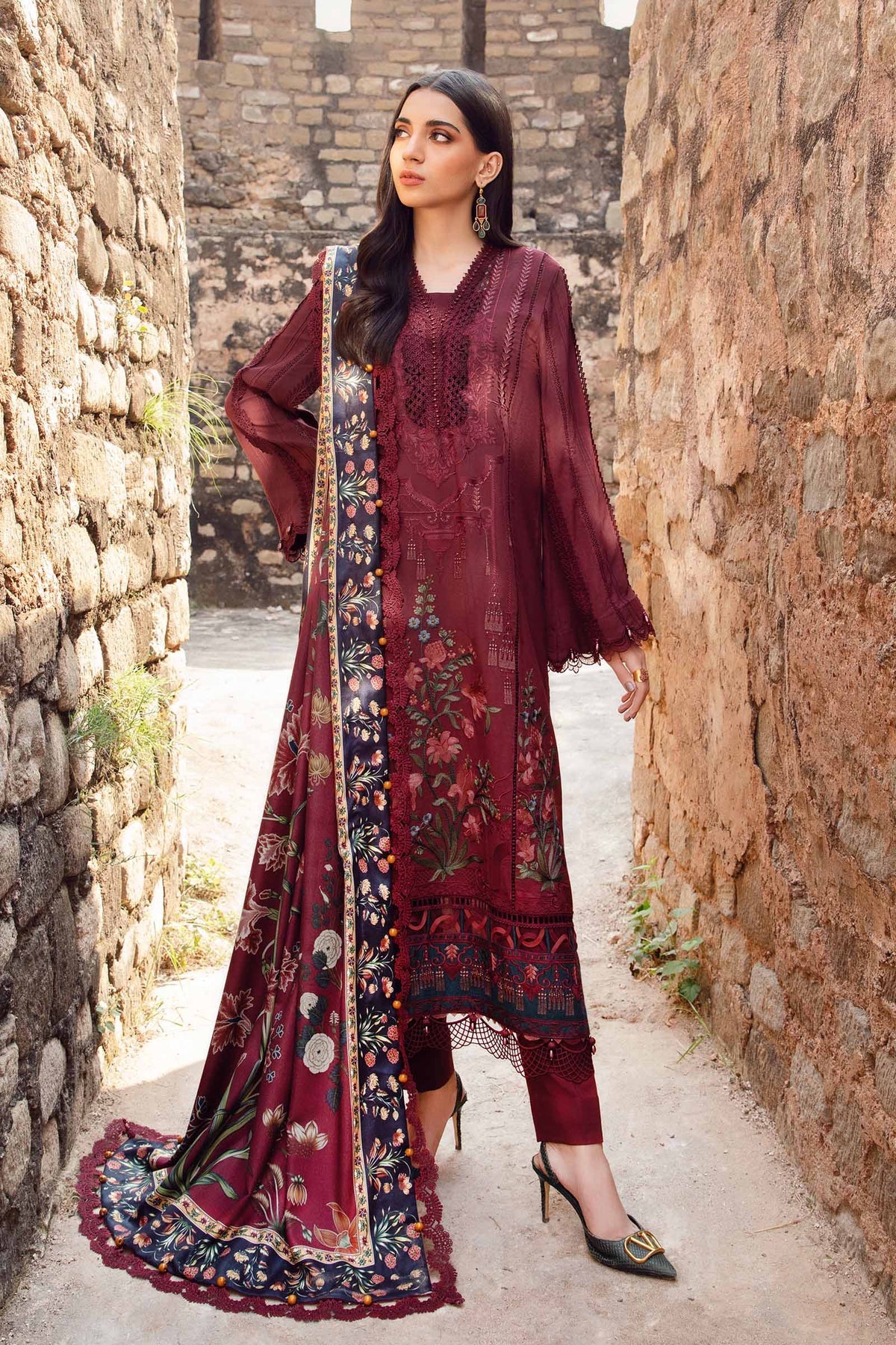 MPT-2401-B - Unstitched Printed Linen Suit Winter M.Prints - Maria B