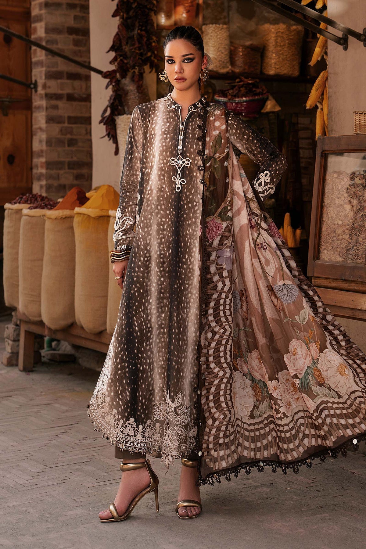 3 Piece Unstitched Embroidered Linen Suit By MARIA B