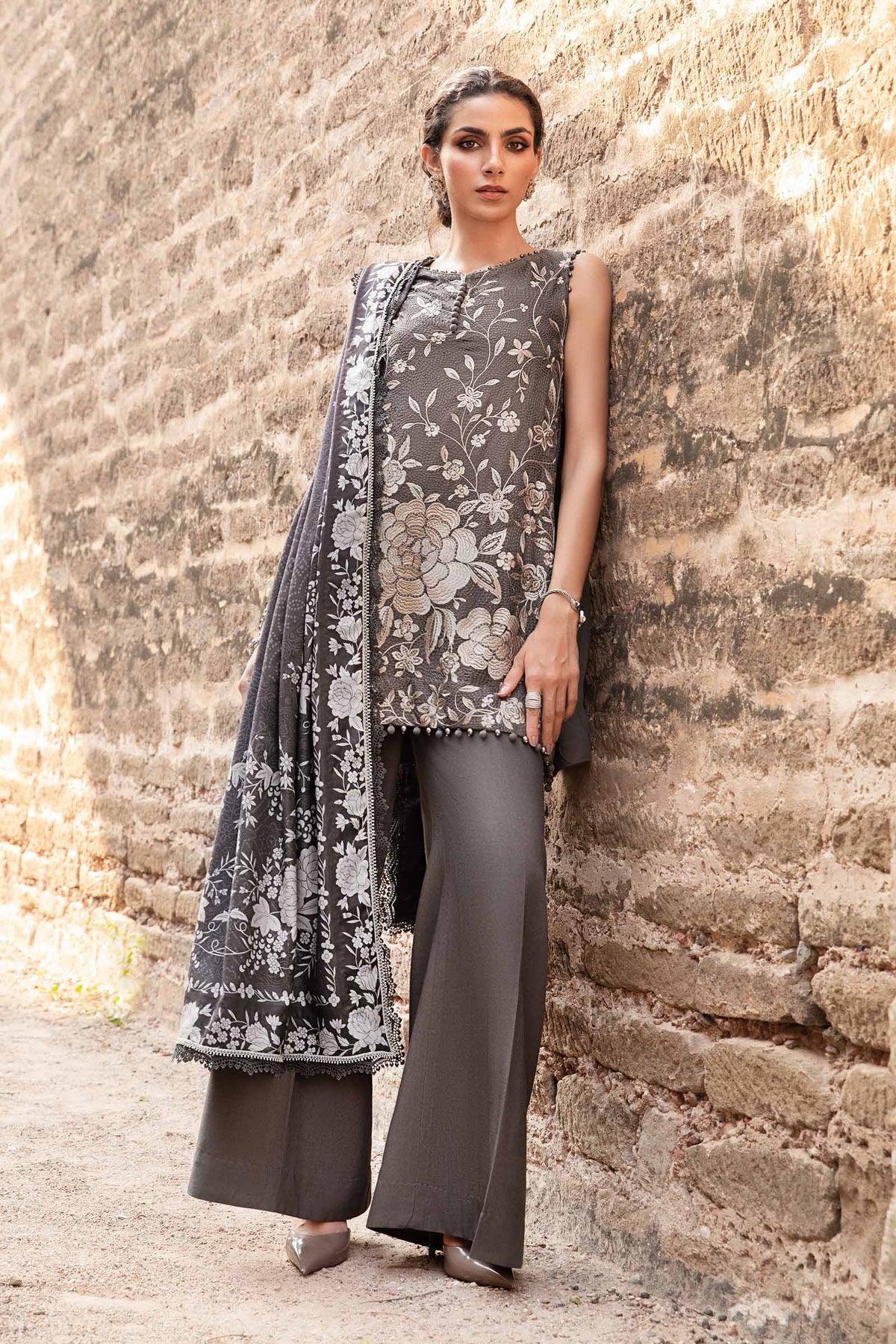 MPT-2408-B - Unstitched Printed Linen Suit Winter M.Prints - Maria B