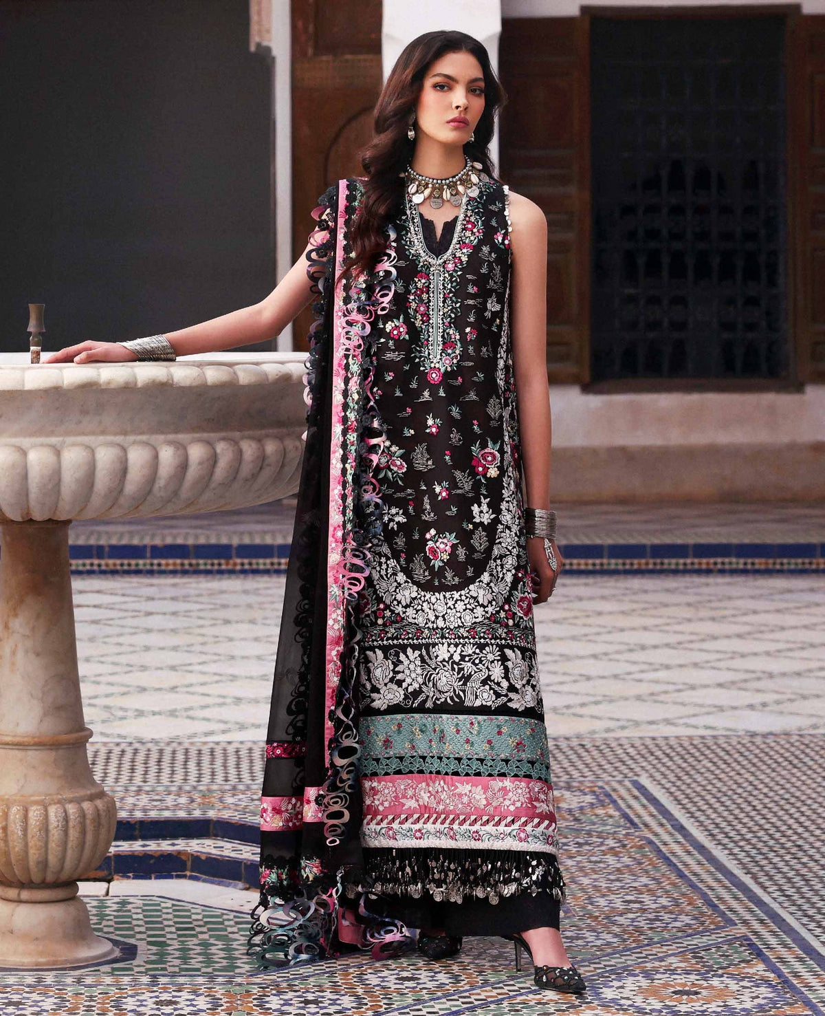 3-PC Unstitched Embroidered Lawn Reine By Republic Womenswear | Elia