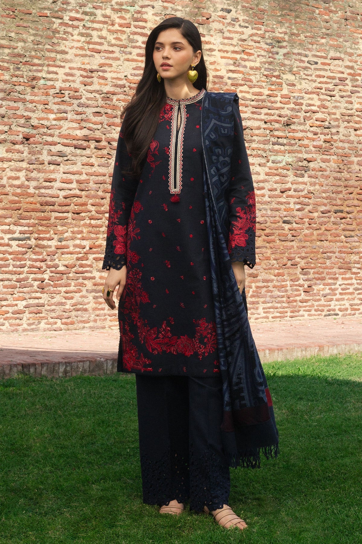 DARYA-D2 | 3Pc Unstitched Suit Winter Embroidered Khaddar By Zara Shahjahan