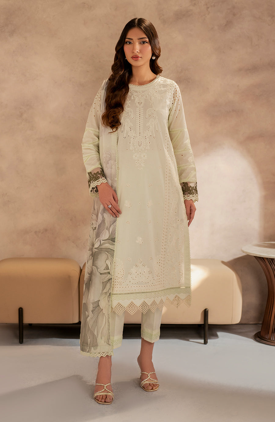 Unstitched 3-PC Embroidered Lawn By Zarif UNST-LWN-08 ROOHAL