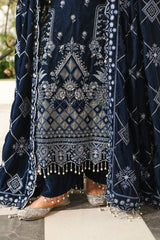Hv-08 Soil | 3Pc Unstitched Suit Winter Luxury Velvet Sheen By Raeesa