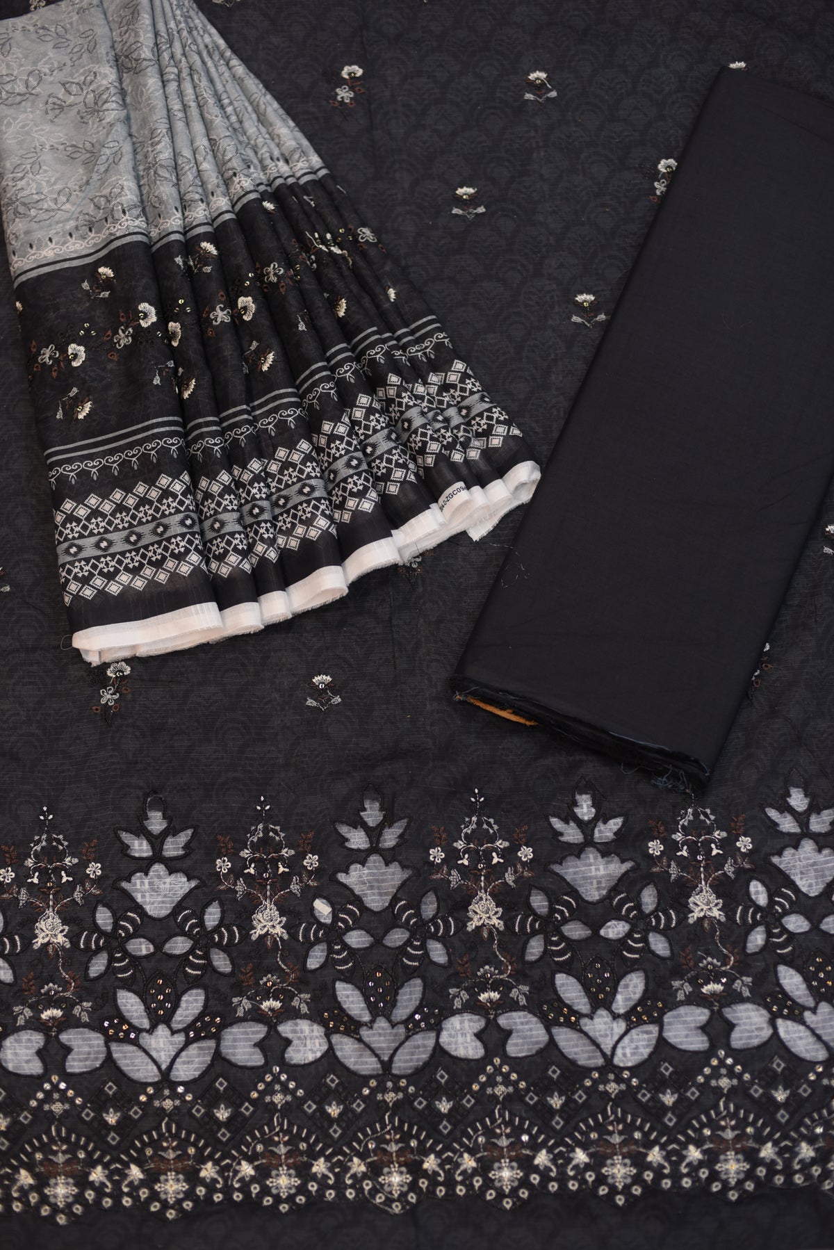 3-PC Unstitched Embroidered Lawn With Embroidered Dupatta | EL-4