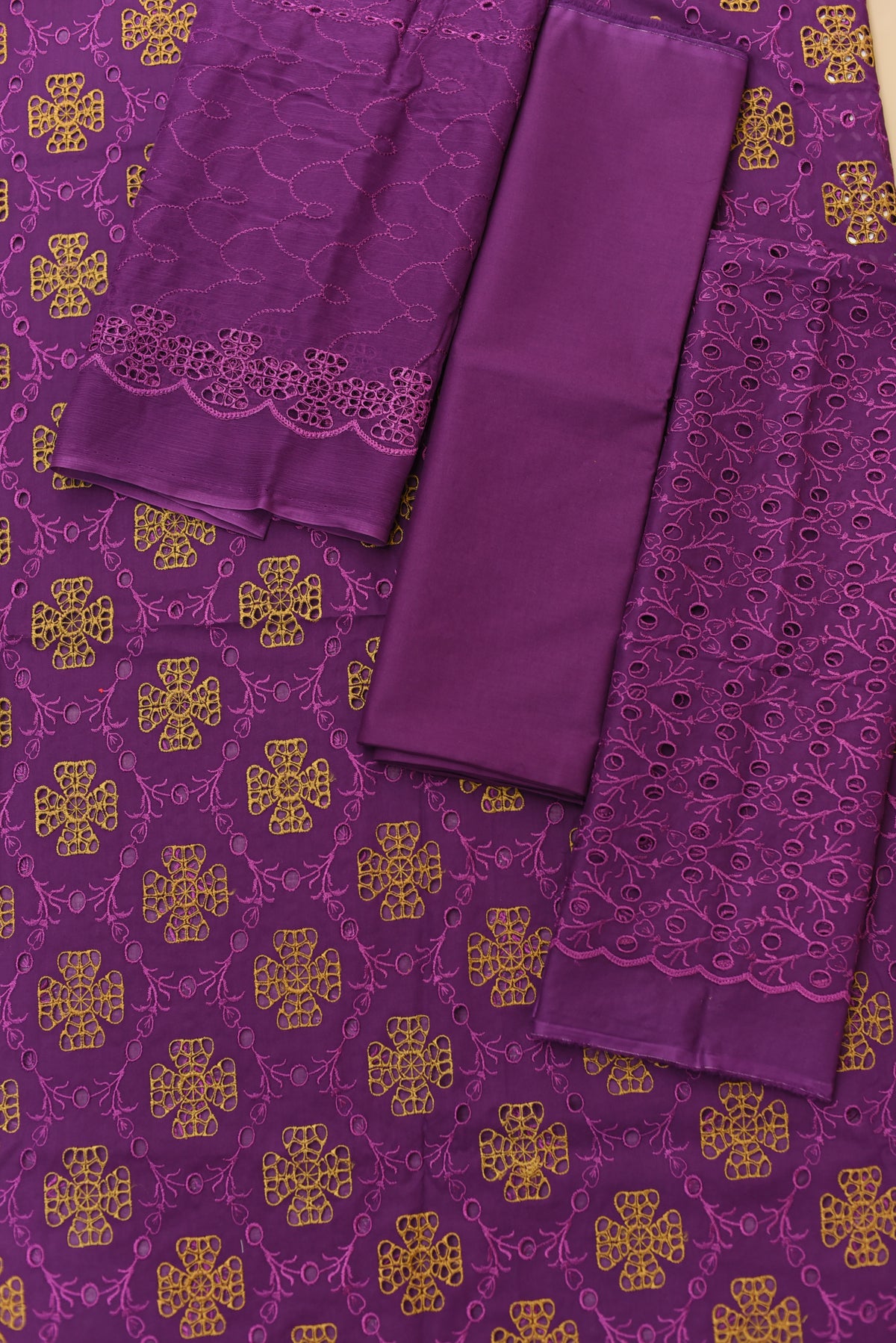3-PC Unstitched Embroidered Lawn Suit | EM-4