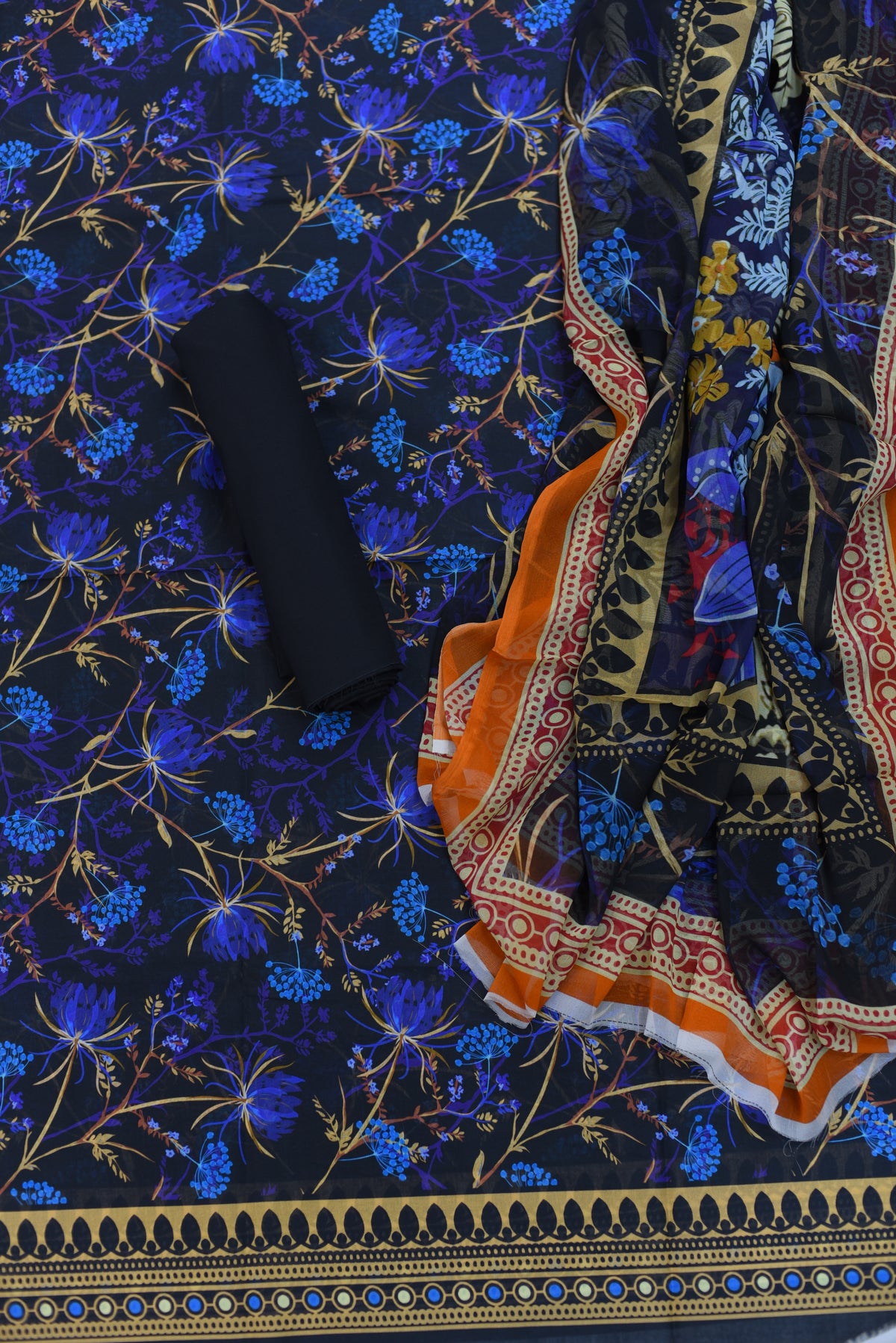 3-PC Unstitched Printed Lawn Suit Chiffon Dupatta | PC-2