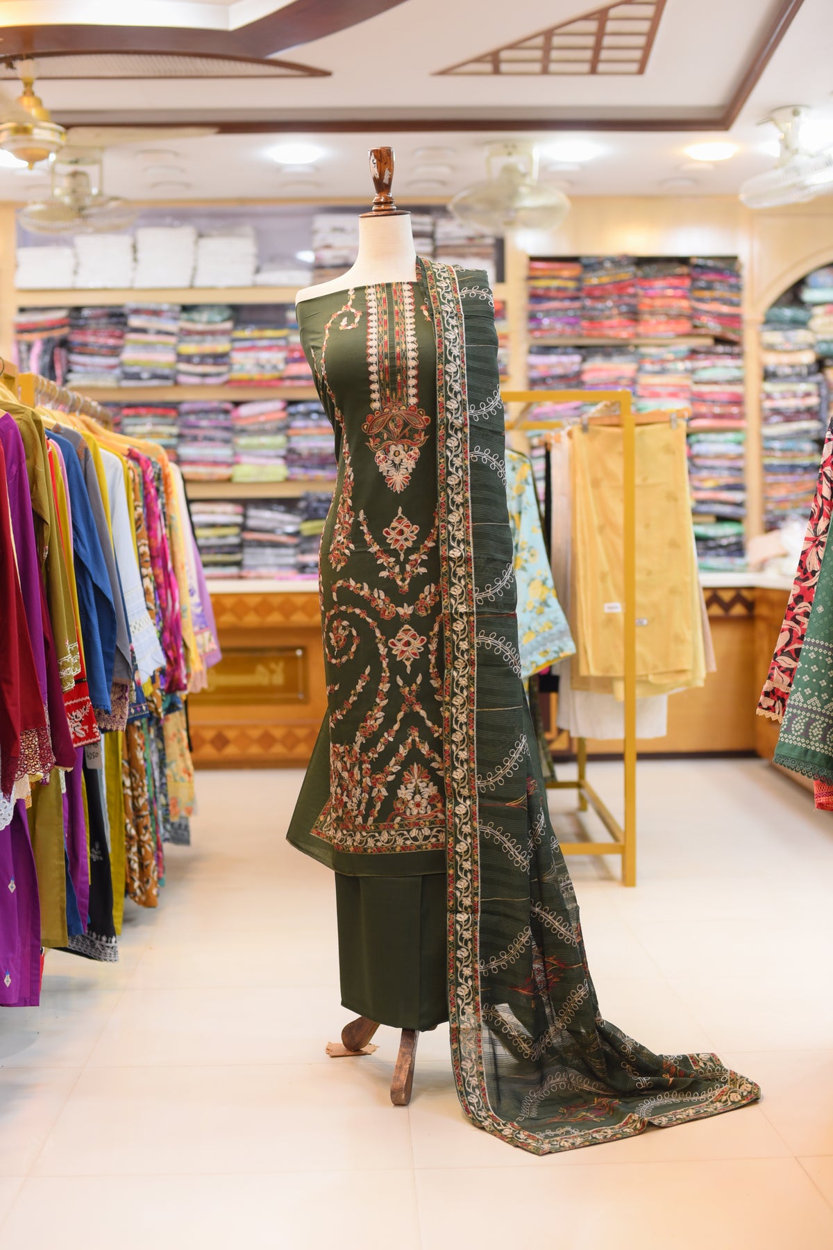 3-PC Unstitched Embroidered Lawn | BN-3