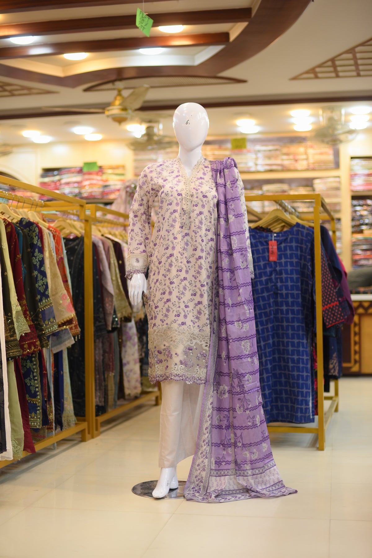 3Pc Stitched Ladies Suit - Lawn Embroidered Collection