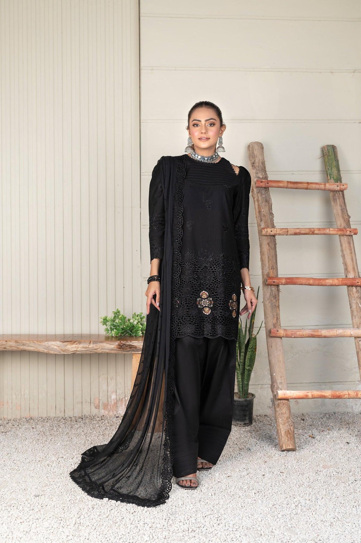 3-PC Unstitched Lawn Embroidered Shirt Crinkle Embroidered Dupatta By Wania | WL-307