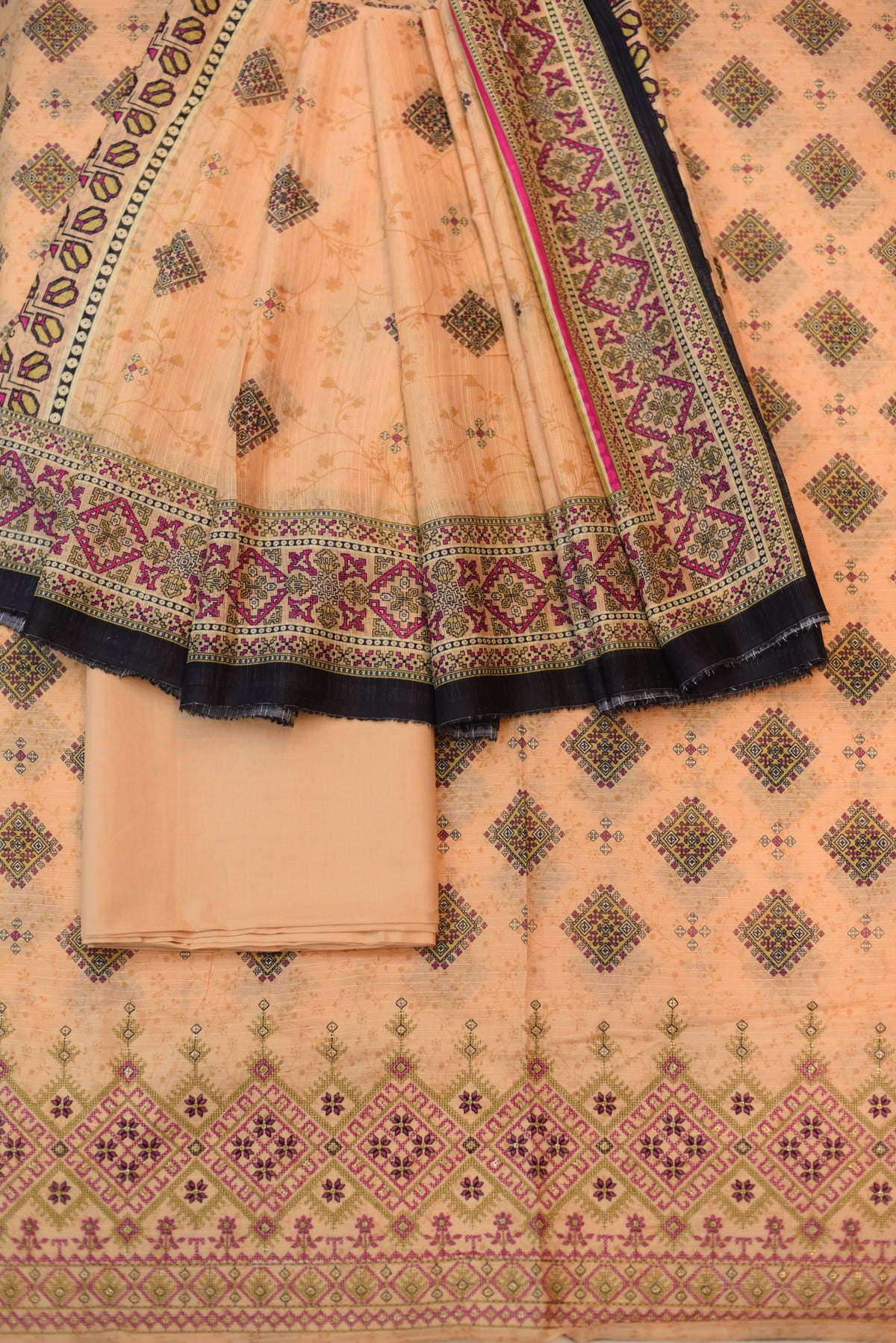 3Pc Unstitched Ladies Suit - Printed Lawn Summer Collection