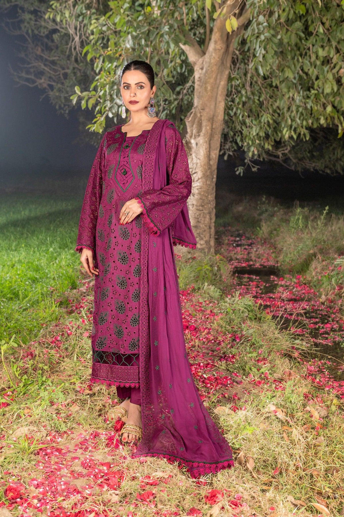 4-PC Unstitched Chikankari Embroidered Lawn Sajal By Wania |  WL-70
