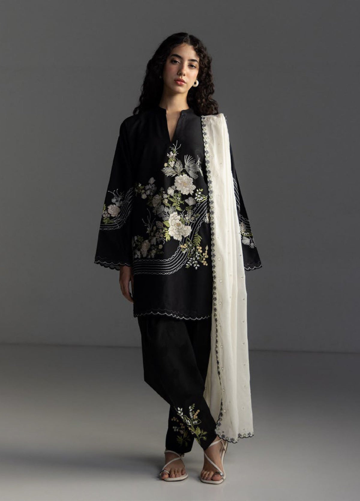 3-PC Unstitched Emroidered Lawn Coco By Zara Shahjahan | EVIA-9A