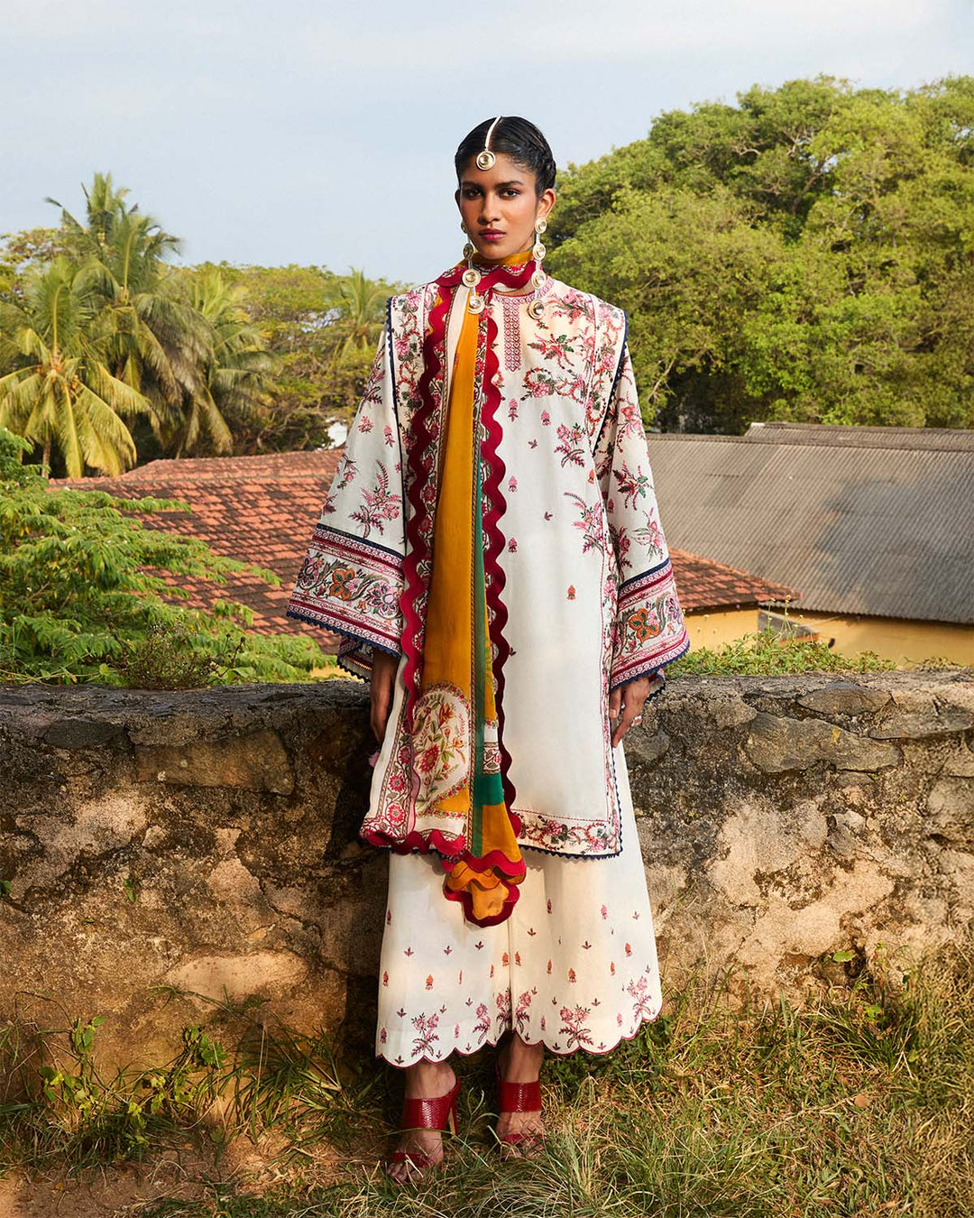 Unstitched 3-PC Embroidered Cotton Silk Dupatta By Jugnu | Tibet