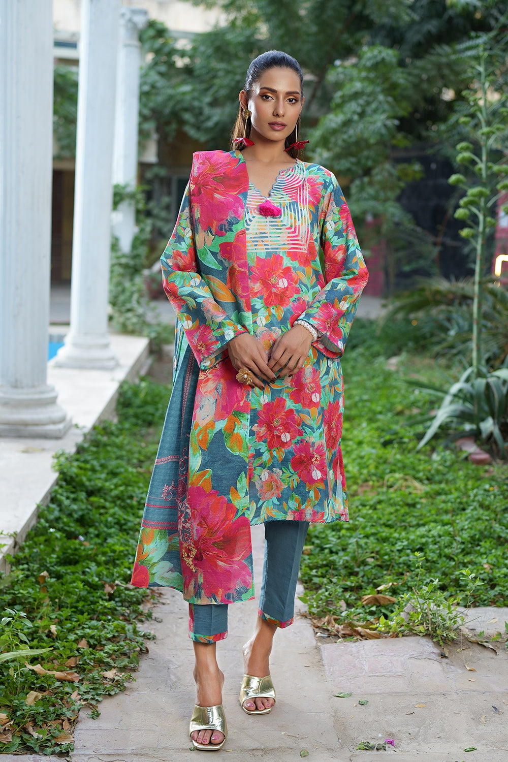 3 Piece Printed Khaddar Suit with Dupatta By Gul Ahmed