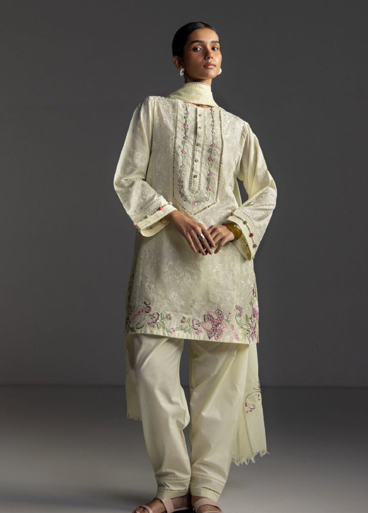 3-PC Unstitched Emroidered Lawn Coco By Zara Shahjahan | LIORA-8B