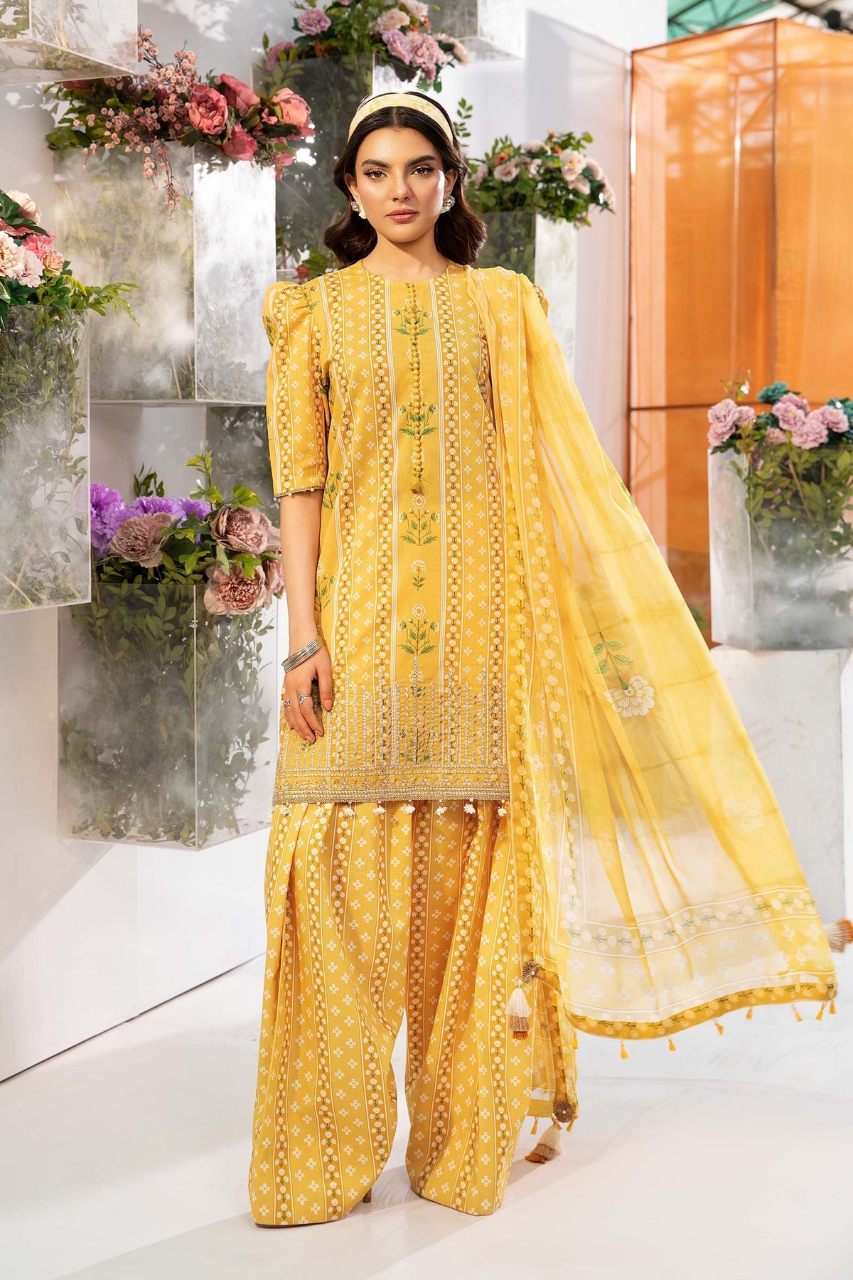 Unstitched 3-PC Printed Lawn Suit M basic By Maria B | MB-CUS25-711A